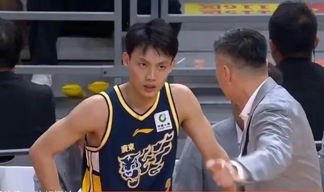 8868体育官方入口-广东队主场16分惨败,崔永熙首秀2分3篮板,莫兰德21篮板